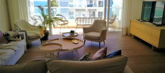 3 bedrooms Apartment in Germasogeia, Cyprus No. 19319 3