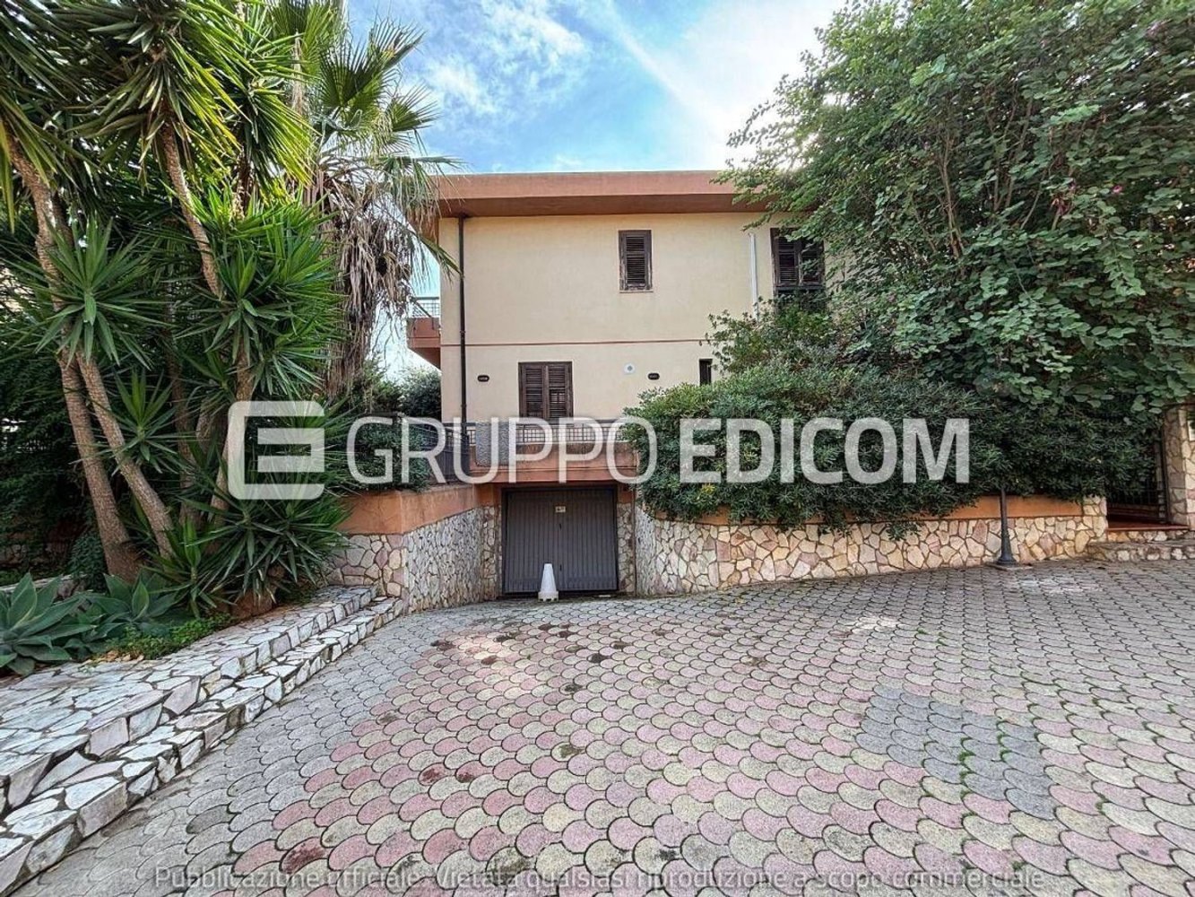 10 bedrooms Villa in Casteldaccia, Italy No. 331697