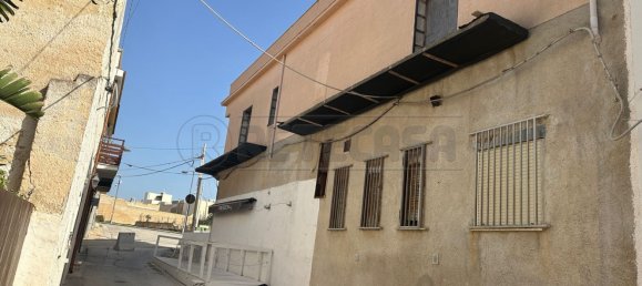 12-Zimmer Haus in Campobello di Mazara, Italy, Nr. 165817 6