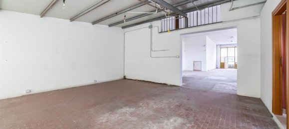 196m² Warehouse in Verucchio, Italy No. 173634 3