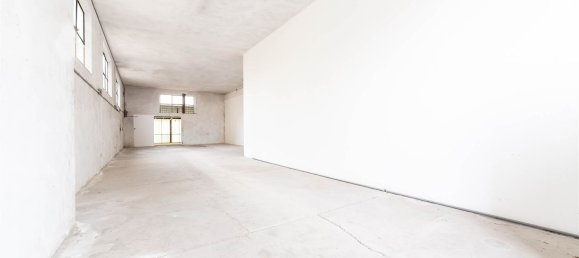 196m² Warehouse in Verucchio, Italy No. 173634 2