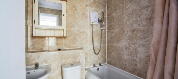 Appartement à Purley, United Kingdom No. 8088 4