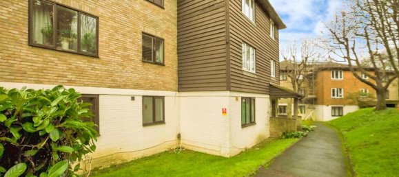 Appartement à Purley, United Kingdom No. 8088 8