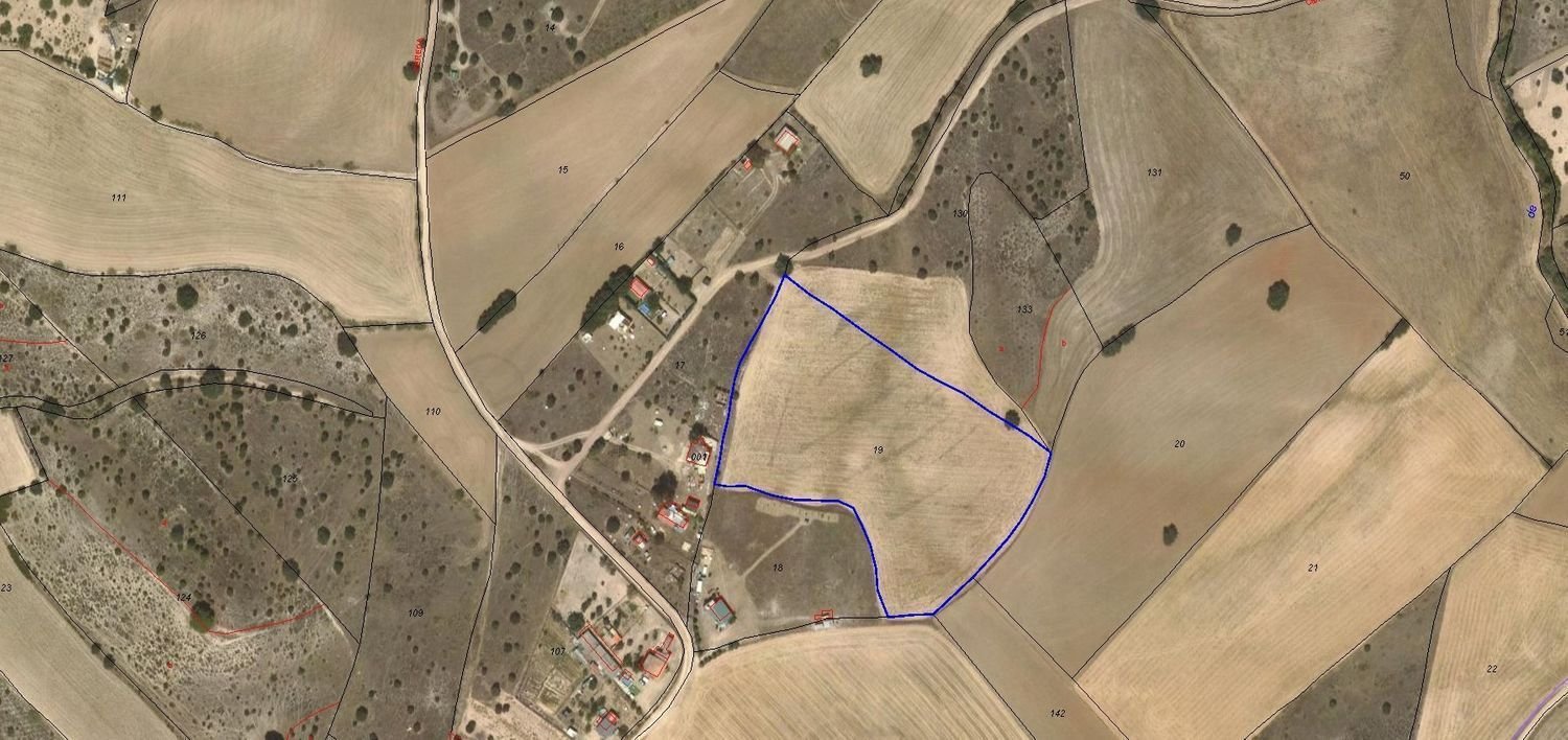 15772m² Land in Navalcarnero, Spain No. 116957