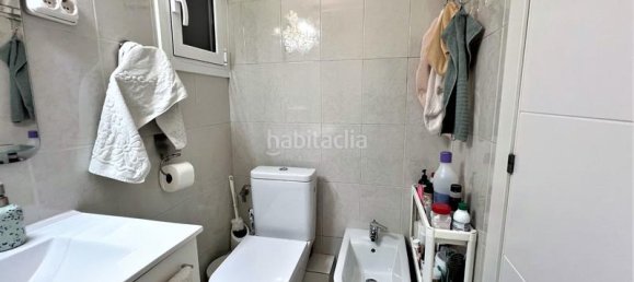 3 bedrooms Apartment in L'Hospitalet de Llobregat, Spain No. 174110 8