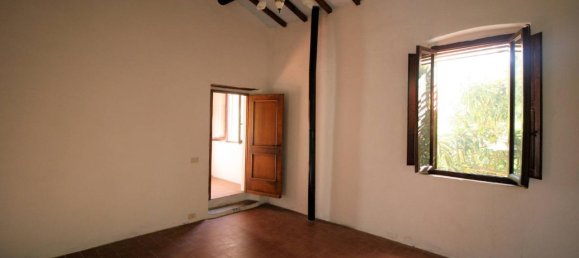 Casa de 4 habitaciónes en Lamporecchio, Italy No. 224844 13