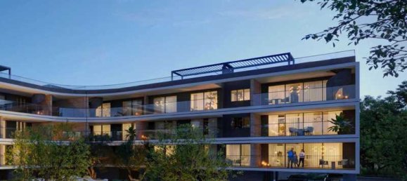 3 bedrooms Penthouse in Paphos, Cyprus No. 15511 3