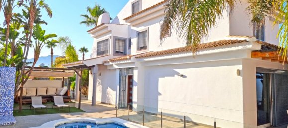 6 bedrooms Villa in Rincon De Loix, Spain No. 2642 2