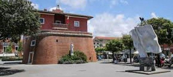 3 rooms Apartment in Forte dei Marmi, Italy No. 189622 10