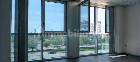 5-Zimmer Büro in Udine, Italy, Nr. 134489 17