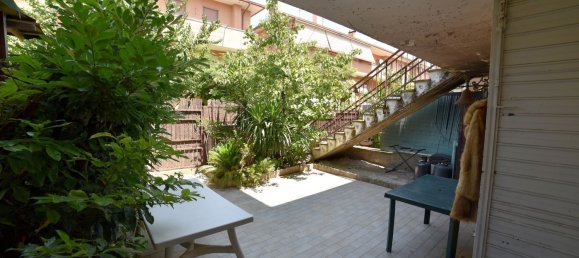 3-salle Duplex à Bolsena, Italy No. 276655 7