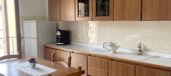 3 chambres Appartement à Poggibonsi, Italy No. 321242 2