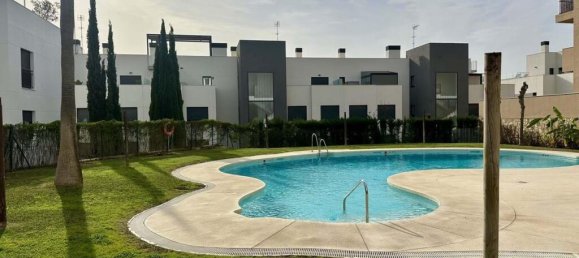 Apartamento de 2 dormitorios en Mijas, Spain No. 35857 2