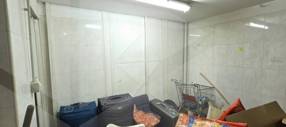 Коммерческая недвижимость с 1 комнатой в Неаполь, Италия № 30527 9