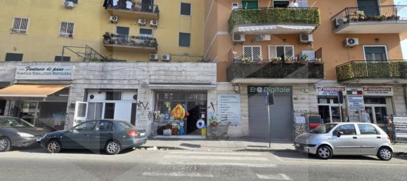 Коммерческая недвижимость с 1 комнатой в Неаполь, Италия № 30527 3