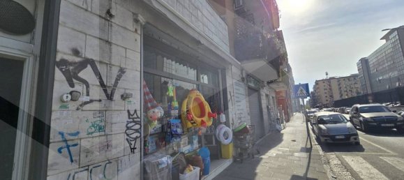 Коммерческая недвижимость с 1 комнатой в Неаполь, Италия № 30527 12