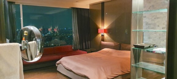 2 bedrooms Condo in Bangkok, Thailand No. 2475 4