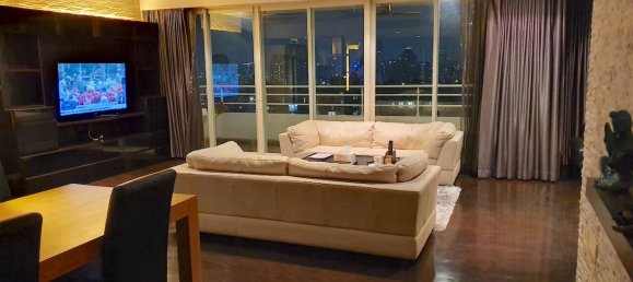 2 bedrooms Condo in Bangkok, Thailand No. 2475 2