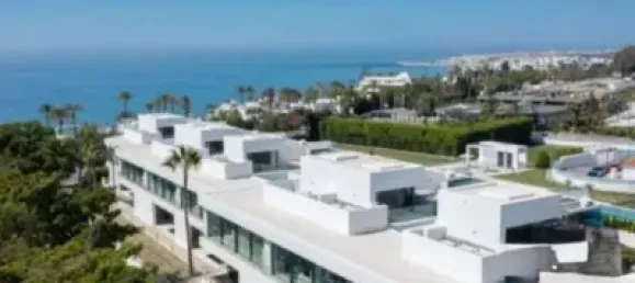 3 bedrooms Villa in Marbella, Spain No. 140379 14