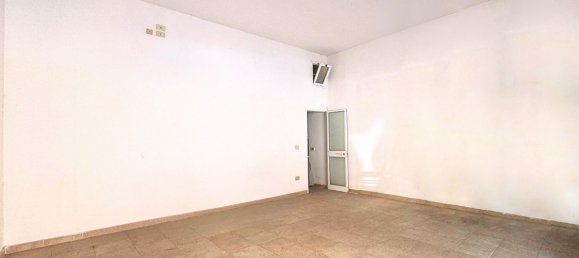31m² Commercial property in Matera, Italy No. 115811 3