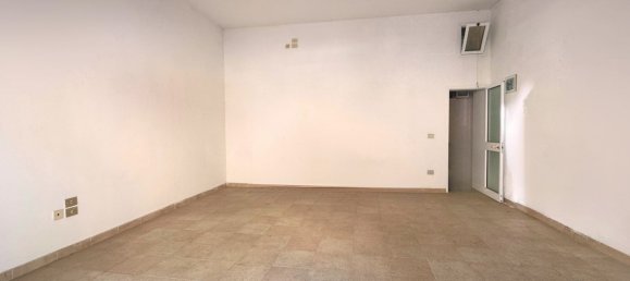 31m² Commercial property in Matera, Italy No. 115811 4