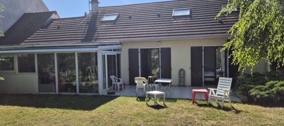 4 bedrooms House in Mennecy, France No. 299023 2