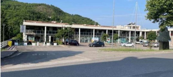 4 rooms Apartment in Valfabbrica, Italy No. 51489 6