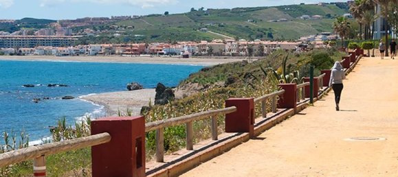 3 bedrooms Apartment in Casares, Spain No. 181059 13