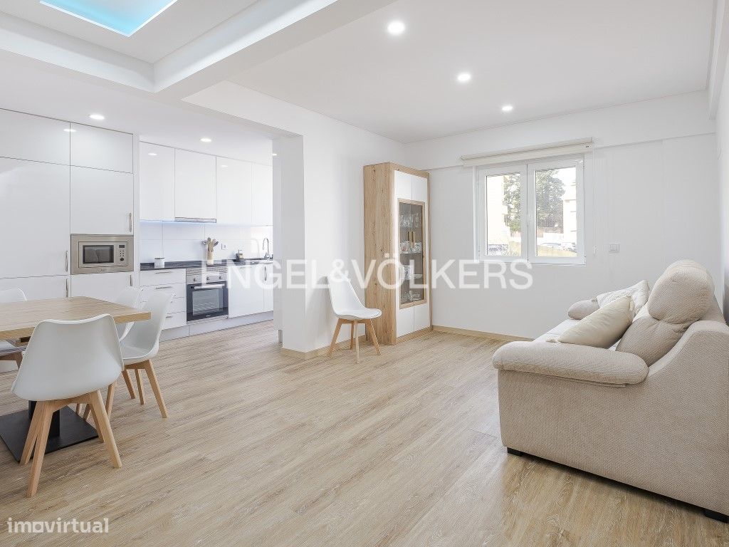 2 bedrooms Apartment in Cascais, Portugal No. 13041