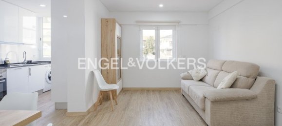 2 bedrooms Apartment in Cascais, Portugal No. 13041 2