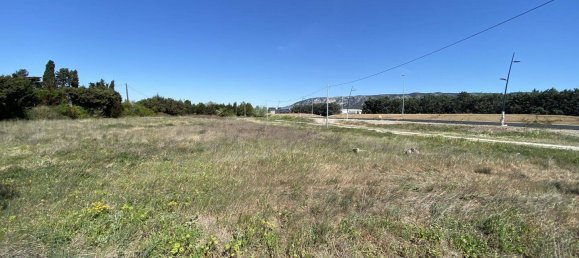 700m² Land in Cavaillon, France No. 57627 2