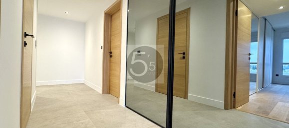 3 bedrooms Penthouse in Baillargues, France No. 299423 5