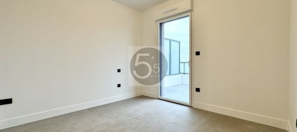 3 bedrooms Penthouse in Baillargues, France No. 299423 11