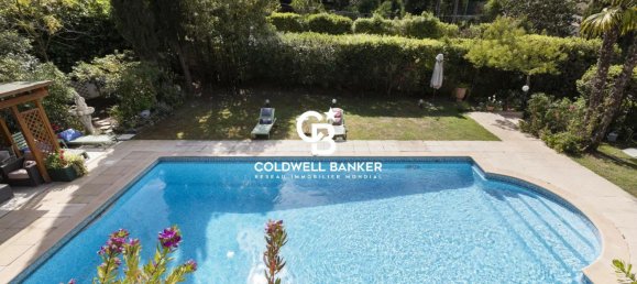 5 bedrooms Villa in Antibes, France No. 294705 2