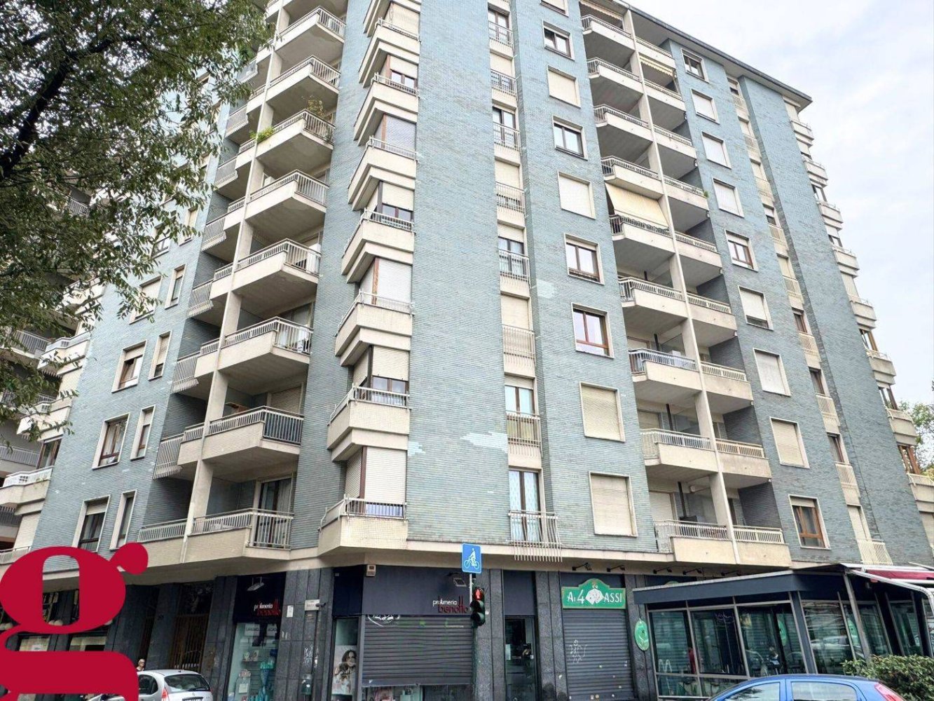 2 bedrooms Apartment in Turin, Italy No. 389449