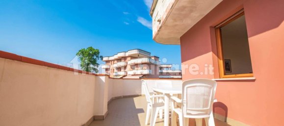 2 bedrooms Apartment in Comacchio, Italy No. 91897 6