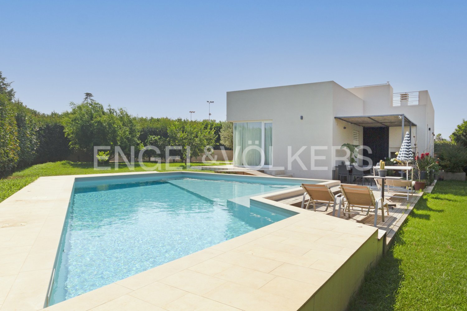 Villa de 3 dormitorios en Galatina, Italy No. 63805