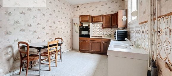 4 bedrooms House in Calais, France No. 56060 24