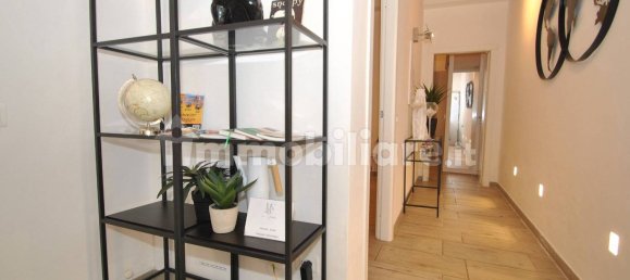 Квартира с 2 спальнями в Флоренция, Италия № 330096 17