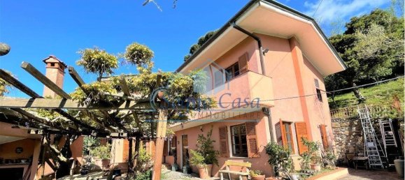 4 غرف نوم فيلا في Fosdinovo, Italy رقم 72385 9