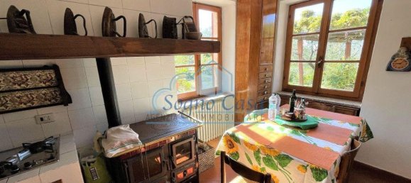 4 غرف نوم فيلا في Fosdinovo, Italy رقم 72385 42