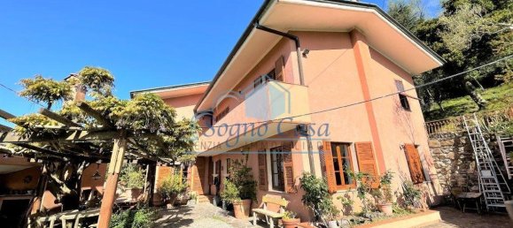 4 غرف نوم فيلا في Fosdinovo, Italy رقم 72385 37