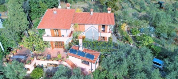 4 غرف نوم فيلا في Fosdinovo, Italy رقم 72385 2