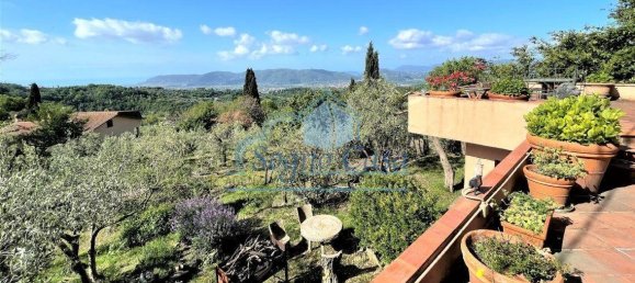 4 غرف نوم فيلا في Fosdinovo, Italy رقم 72385 14