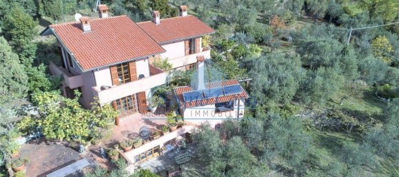 4 غرف نوم فيلا في Fosdinovo, Italy رقم 72385 41