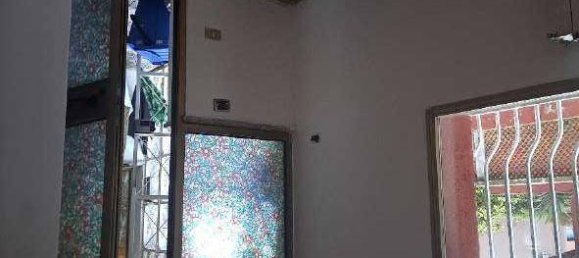 2 Schlafzimmer Wohnung in Leggiuno, Italy, Nr. 283010 10