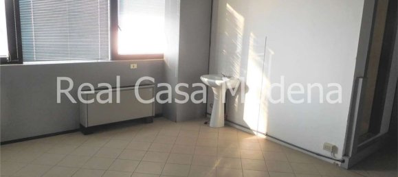 Büro in Formigine, Italy 100m², Nr. 79073 11