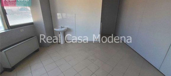 Büro in Formigine, Italy 100m², Nr. 79073 8