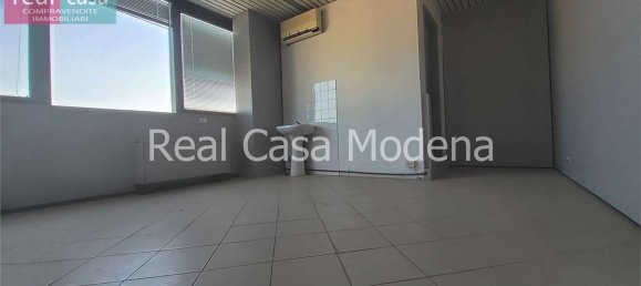 Büro in Formigine, Italy 100m², Nr. 79073 9
