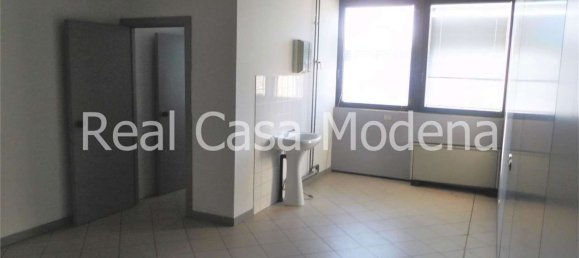 Büro in Formigine, Italy 100m², Nr. 79073 4
